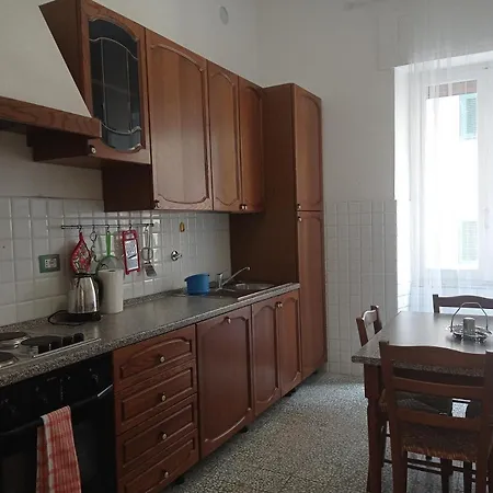 A La Gare Apartamento La Spezia