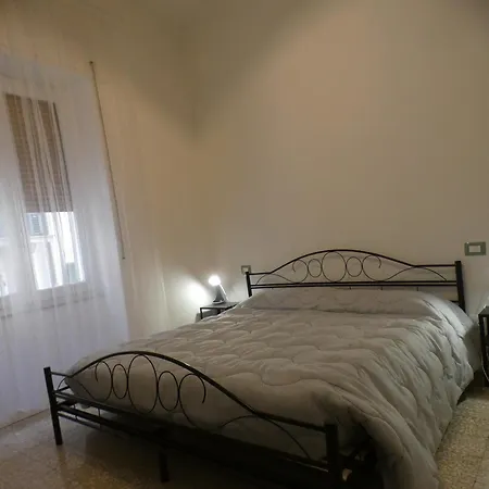 A La Gare Apartment La Spezia